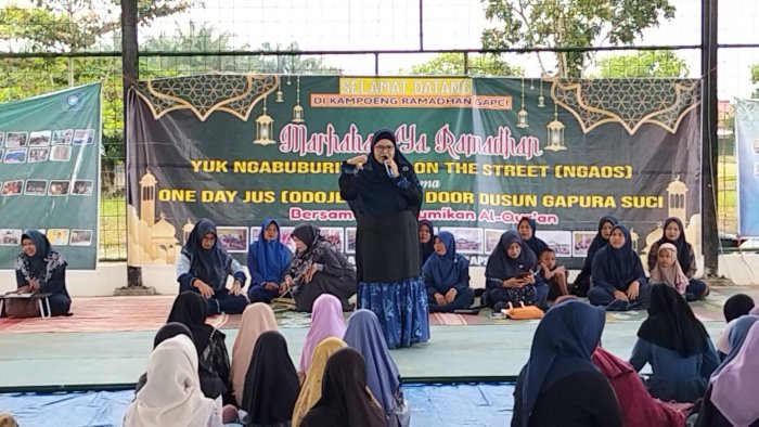 NGAOS Pertemuan ke-6: MTsN 8 Bungo Konsisten Tebar Cahaya Al-Quran dan Kepedulian Sosial di Dusun Gapura Suci