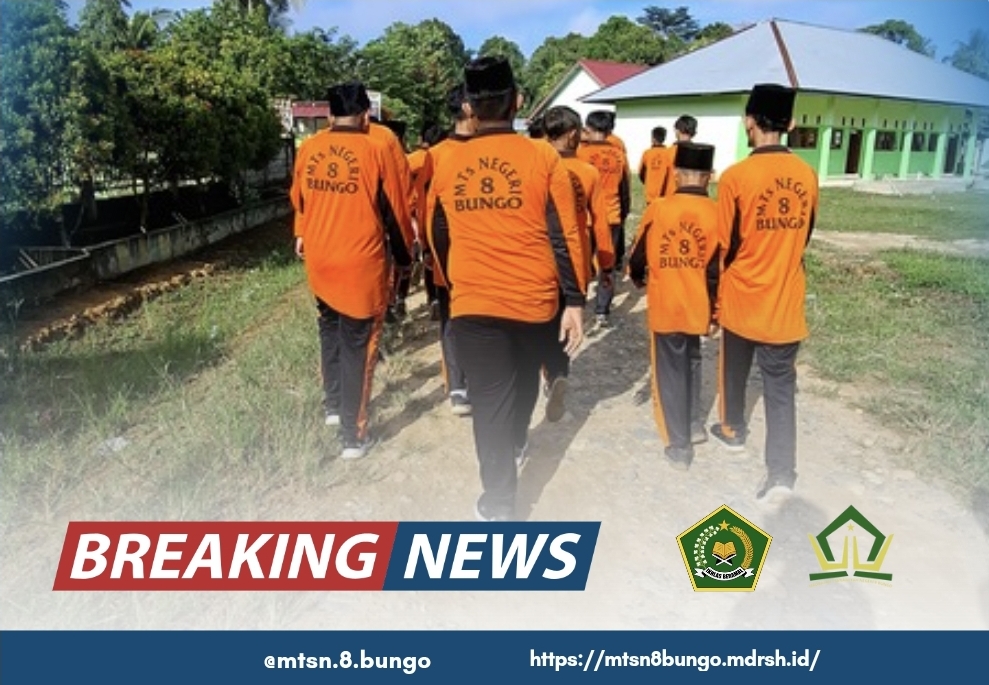 SISWA SISWI MTSN 8 BUNGO IKUTI KEGIATAN JALAN SEHAT