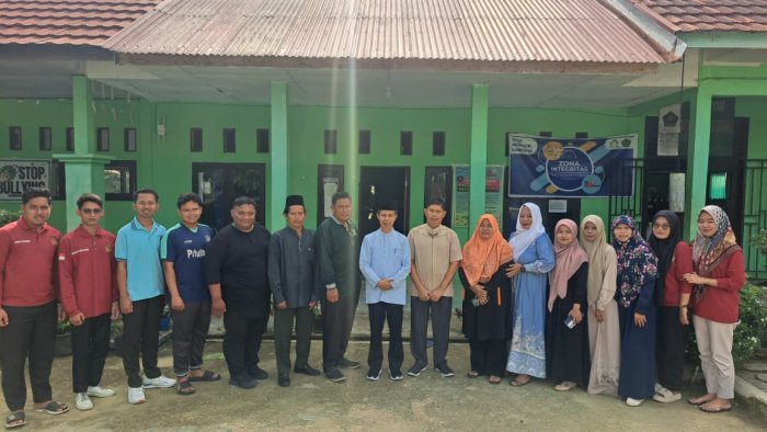 Kepala Kantor Kemenag Kabupaten Bungo Berikan Pembinaan di MTsN 8 Bungo