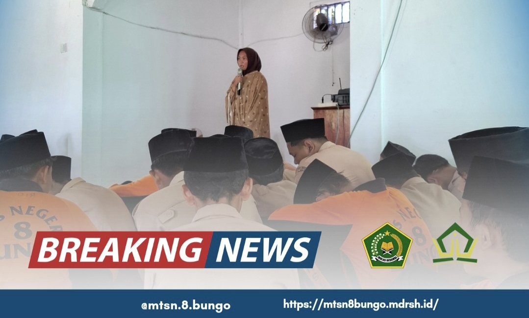 MTsN 8 Bungo Gelar Sholat Dzuhur Berjamaah dan Kultum 