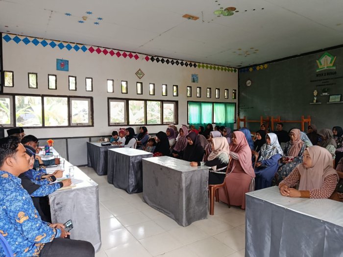 Rapat Wali Murid Kelas IX MTsN 8 Bungo Bahas Persiapan TKA, Ujian Akhir Madrasah, dan Perpisahan Siswa