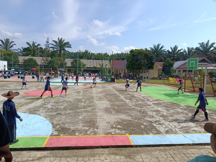 Semangat Juang Tinggi, Dua Tim Futsal MTsN 8 Bungo Tampil Gemilang di Ajang SMAGA Got Talent 2026