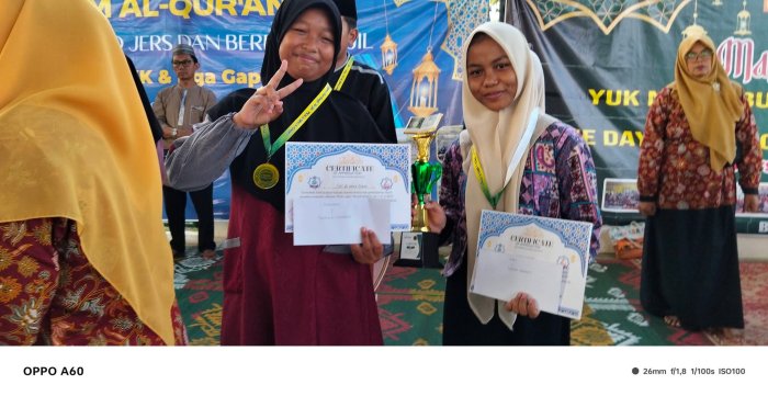 Nursamsiah Harumkan Nama MTsN 8 Bungo di Ajang NGAOS Dusun Gapura Suci