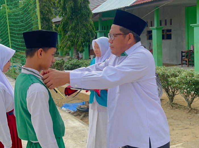 Upacara Bendera Tandai Resmi Dibukanya MATAMUDA MTsN 8 Bungo Tahun 2026 Upacara Bendera Tandai Resmi Dibukanya MATAMUDA MTsN 8 Bungo Tahun 2026