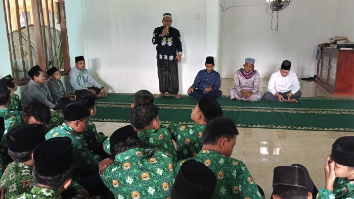 Memaknai Perjalanan Agung Isra Miraj 1447 H MTsN 8 Bungo Gelar Peringatan Khidmat di Mushola Al Ikhlas