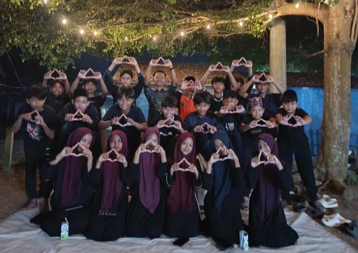 Menjaga Kekompakan di Bulan Suci: Kelas VII A MTsN 8 Bungo Gelar Buka Bersama Penuh Makna