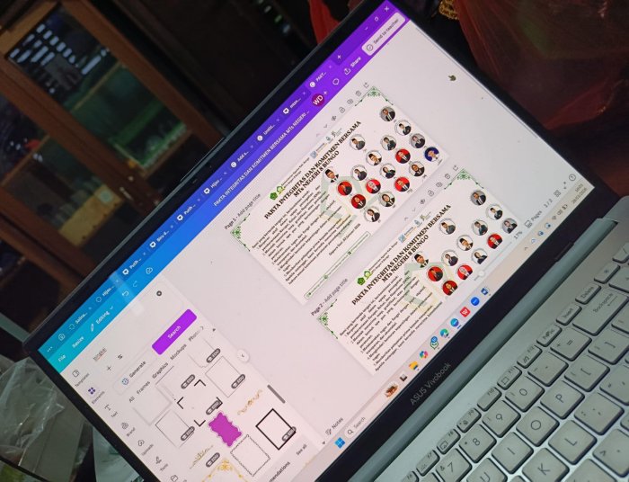 Membangun Integritas dan Komitmen Bersama, Humas MTsN 8 Bungo Siapkan Desain Spanduk Inspiratif