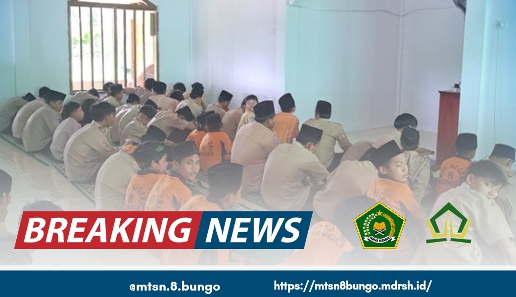PELAKSANAAN KEGIATAN RUTINAN SHOLAT BERJAMAAH DAN KULTUM DI HARI KAMIS BERJALAN LANCAR 