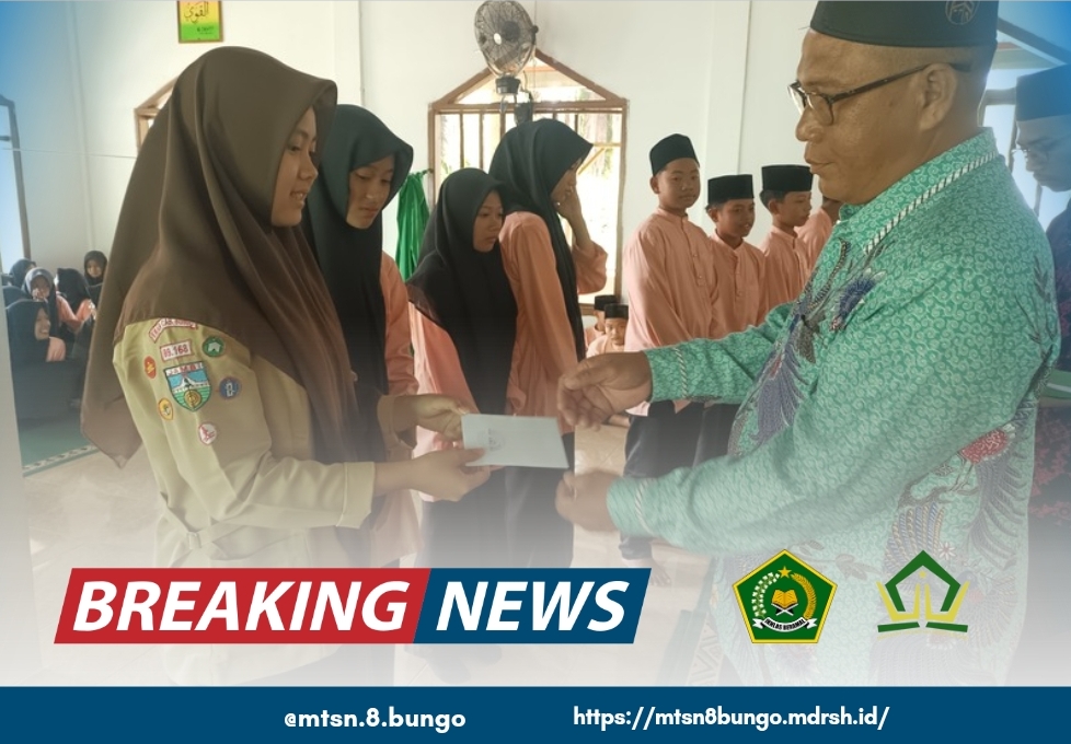 SINERGI KEBAIKAN: PEMBERIAN ZAKAT PROFESI GURU DI MTsN 8 BUNGO