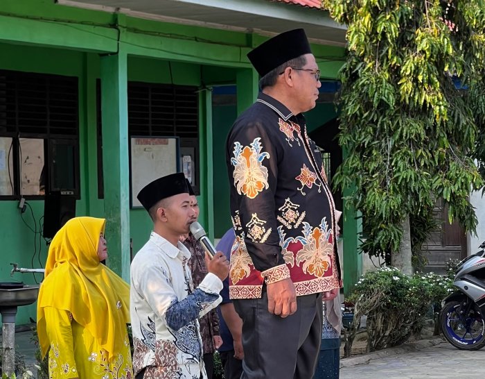 Pembukaan Pretest Resmi Digelar, 80 Murid Baru siap Awali Perjalanan Menjadi Generasi Madrasah Berprestasi Pembukaan Pretest Resmi Digelar, 80 Murid Baru siap Awali Perjalanan Menjadi Generasi Madrasah Berprestasi