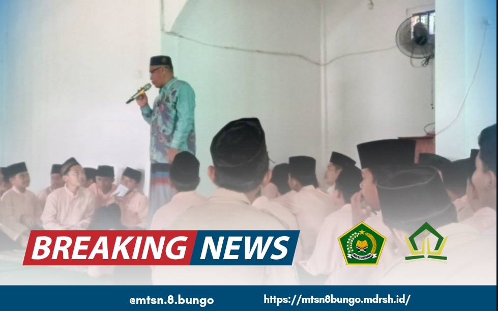 MTsN 8 Bungo Selenggarakan Sholat Dhuha Berjamaah dan Pembacaan Al Barzanji di Musholla Al Ikhlas