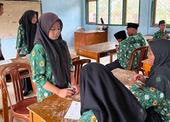 OSIM MTsN 8 Bungo Lakukan Pendataan Minat dan Bakat Siswa, Wujudkan Pengembangan Potensi Generasi Berprestasi OSIM MTsN 8 Bungo Lakukan Pendataan Minat dan Bakat Siswa, Wujudkan Pengembangan Potensi Generasi Berprestasi
