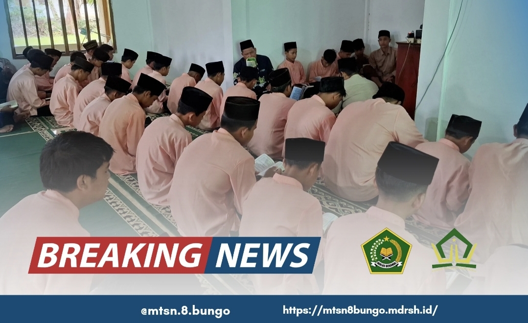 YASINAN DAN TAHLIL SEBAGAI BENTUK PEMBINAAN SPIRITUAL DI MTSN 8 BUNGO